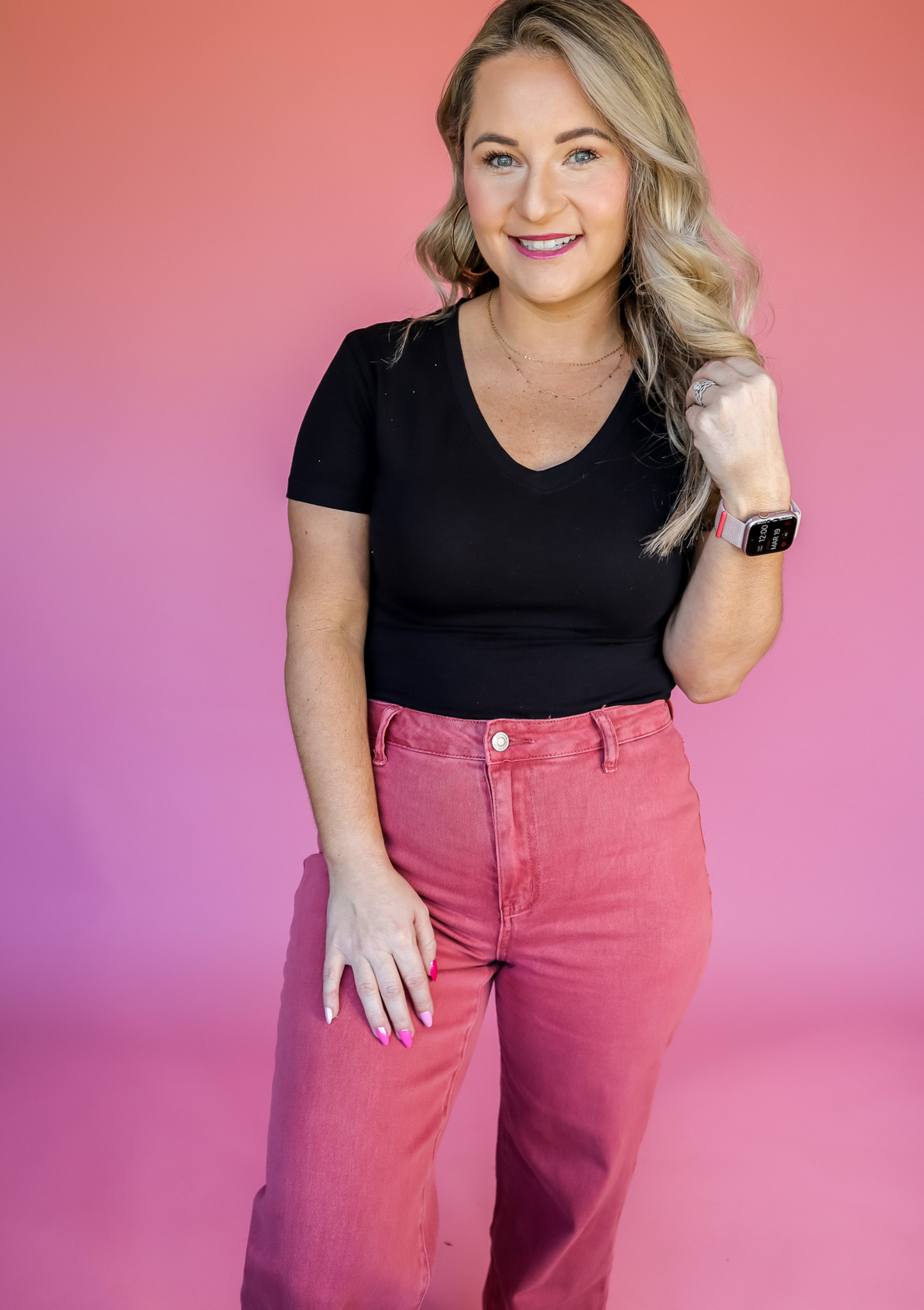 MUST HAVE BASIC BLACK TEE