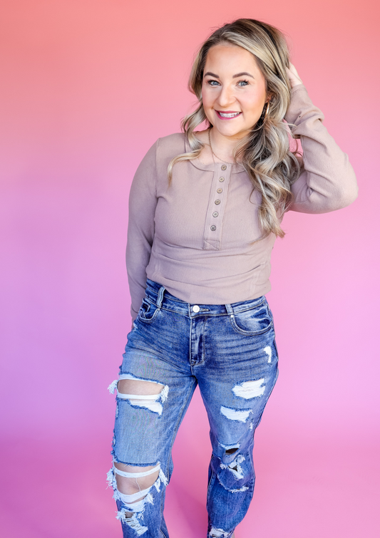 WEAR ANYWHERE SUPER SOFT MOCHA HENLEY