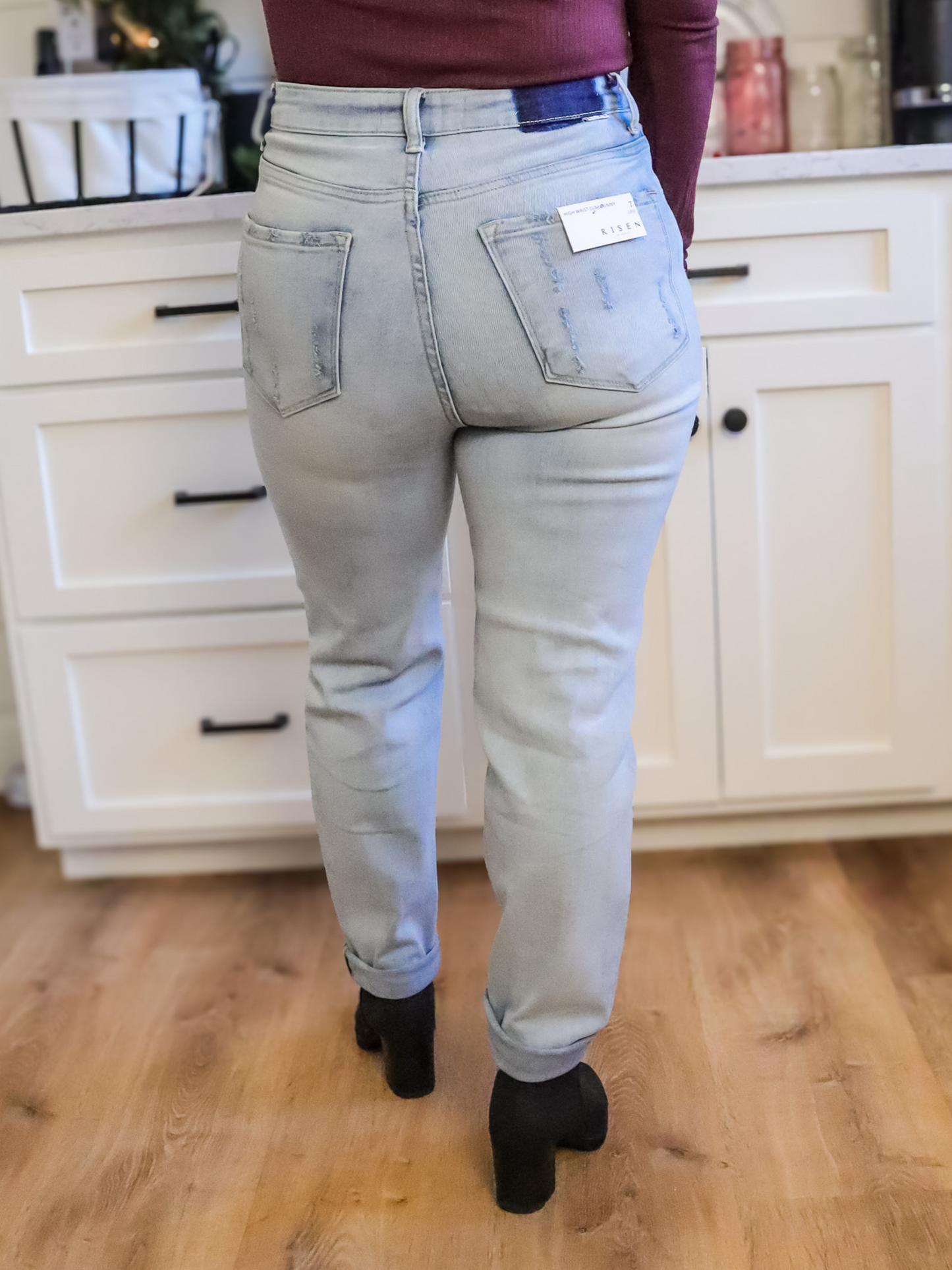 VANESSA HIGH RISE ANKLE RISEN JEANS