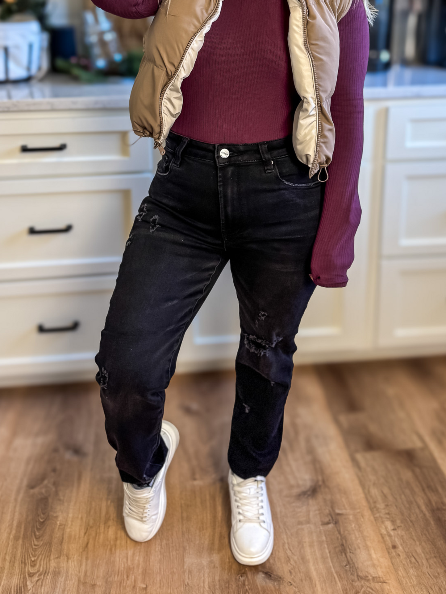 RISEN - AUDREY HIGH RISE TAPERED BLACK RISEN JEANS