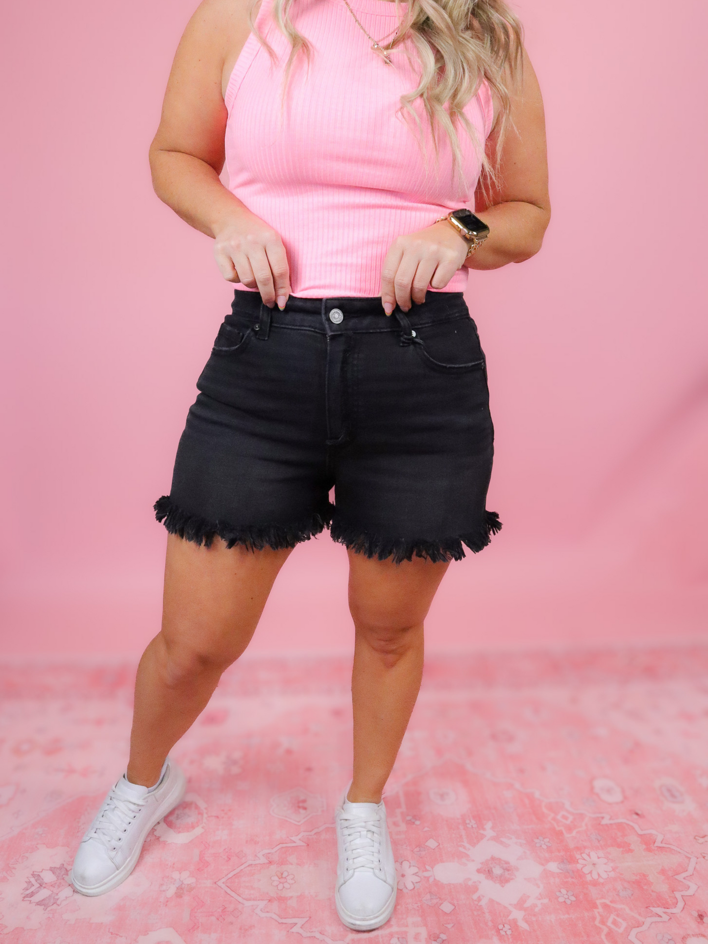 DON'T BACK DOWN FRAYED HEM SHORTS