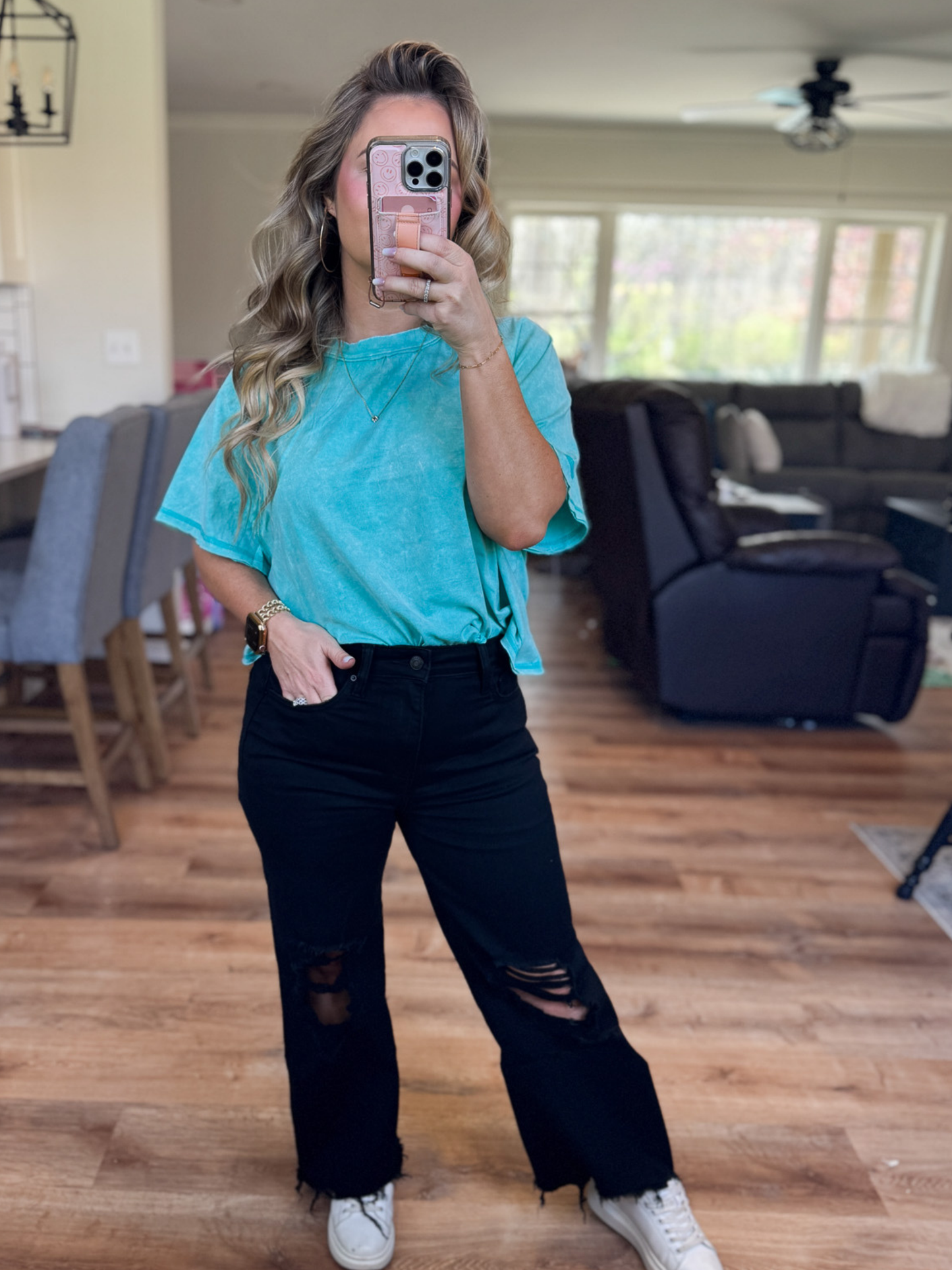 OCEAN WAVES ACID WASH SEMI-CROPPED BASIC TEE
