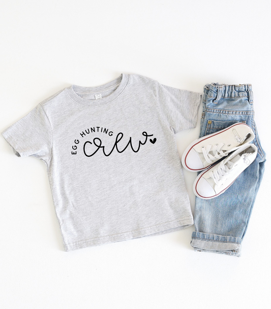 KIDS MINIMALIST EGG HUNTING CREW TEE