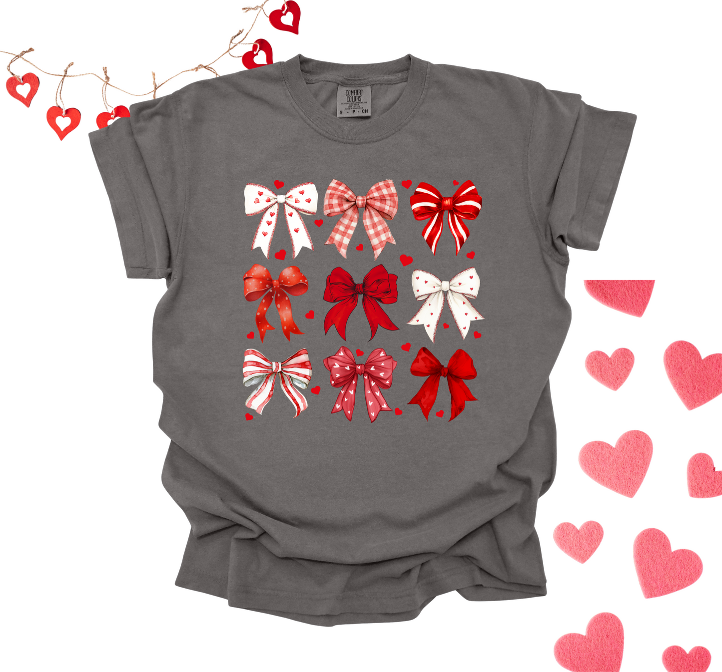 MADE WITH LOVE BOW COLLAGE CREW/TEE