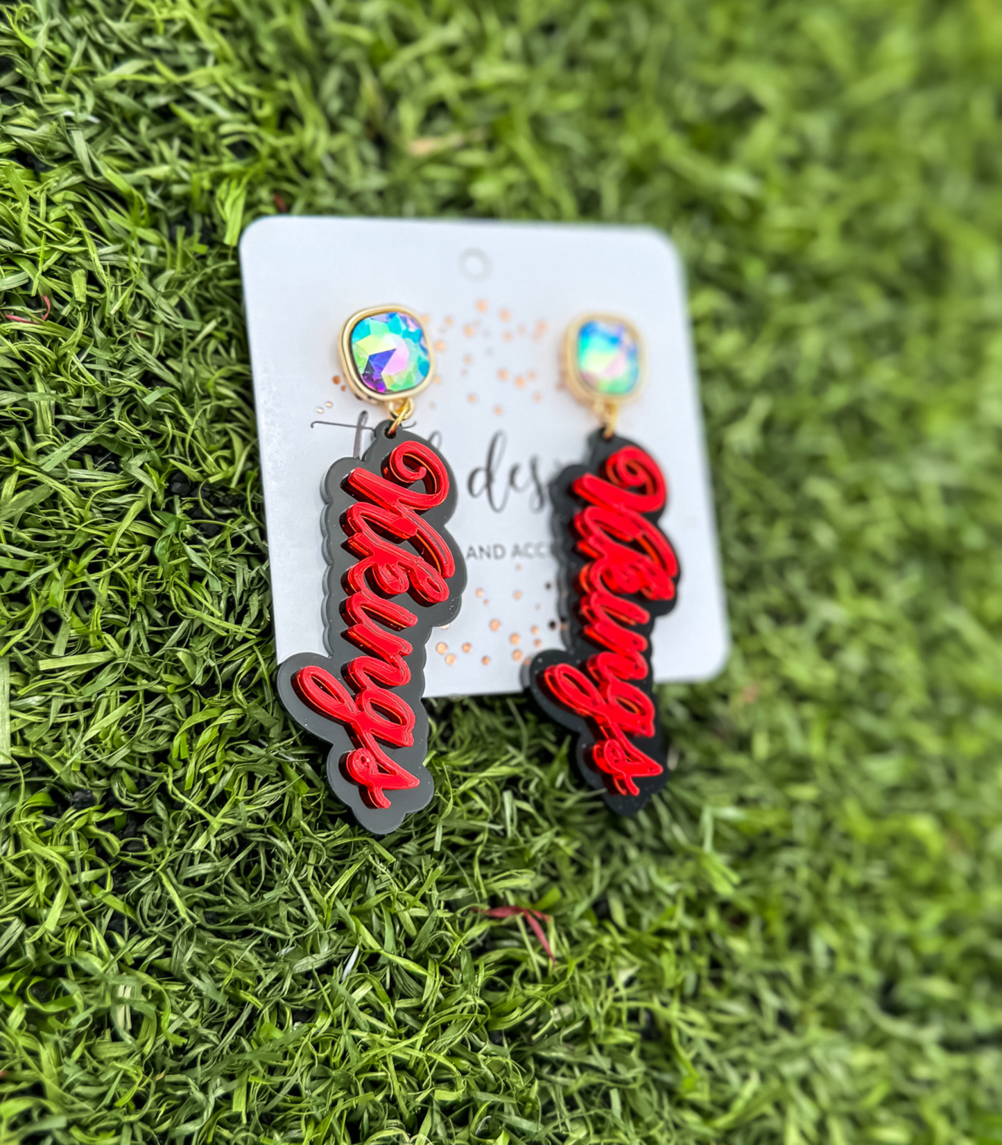 DOUBLE ACRYLIC MASCOT EARRINGS