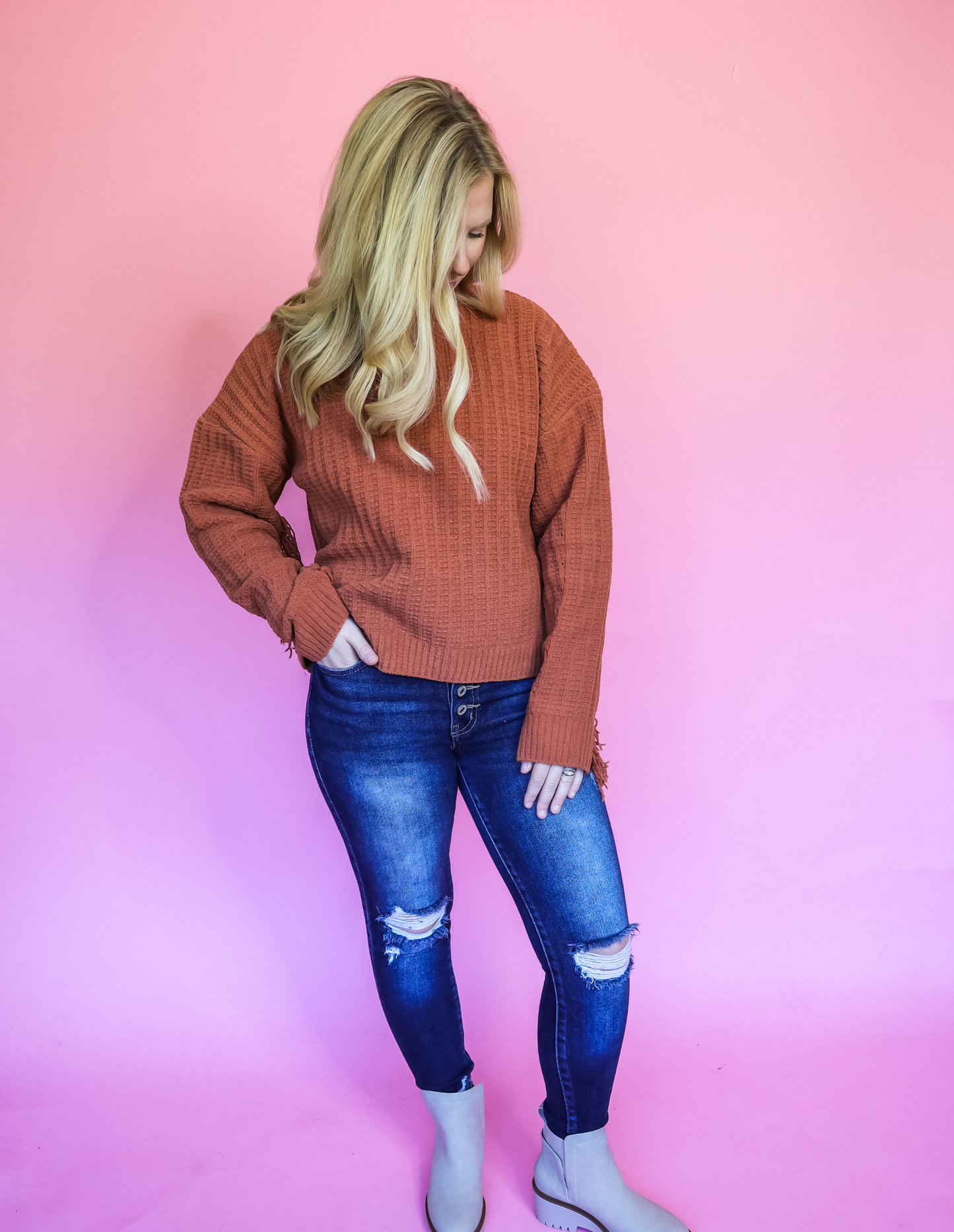 AUTUMN'S CALLING FRINGE SLEEVE SWEATER