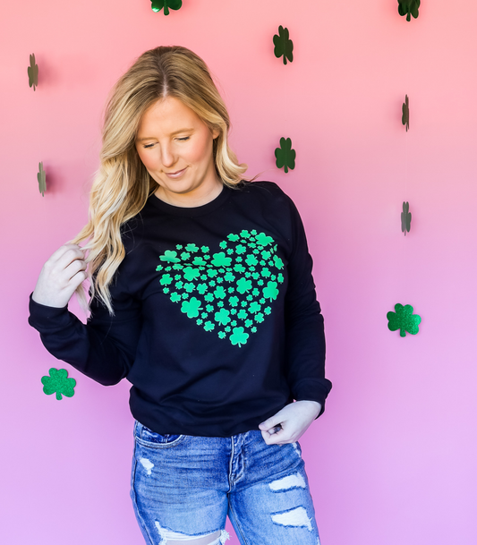 GREEN SHAMROCK HEART ADULTS