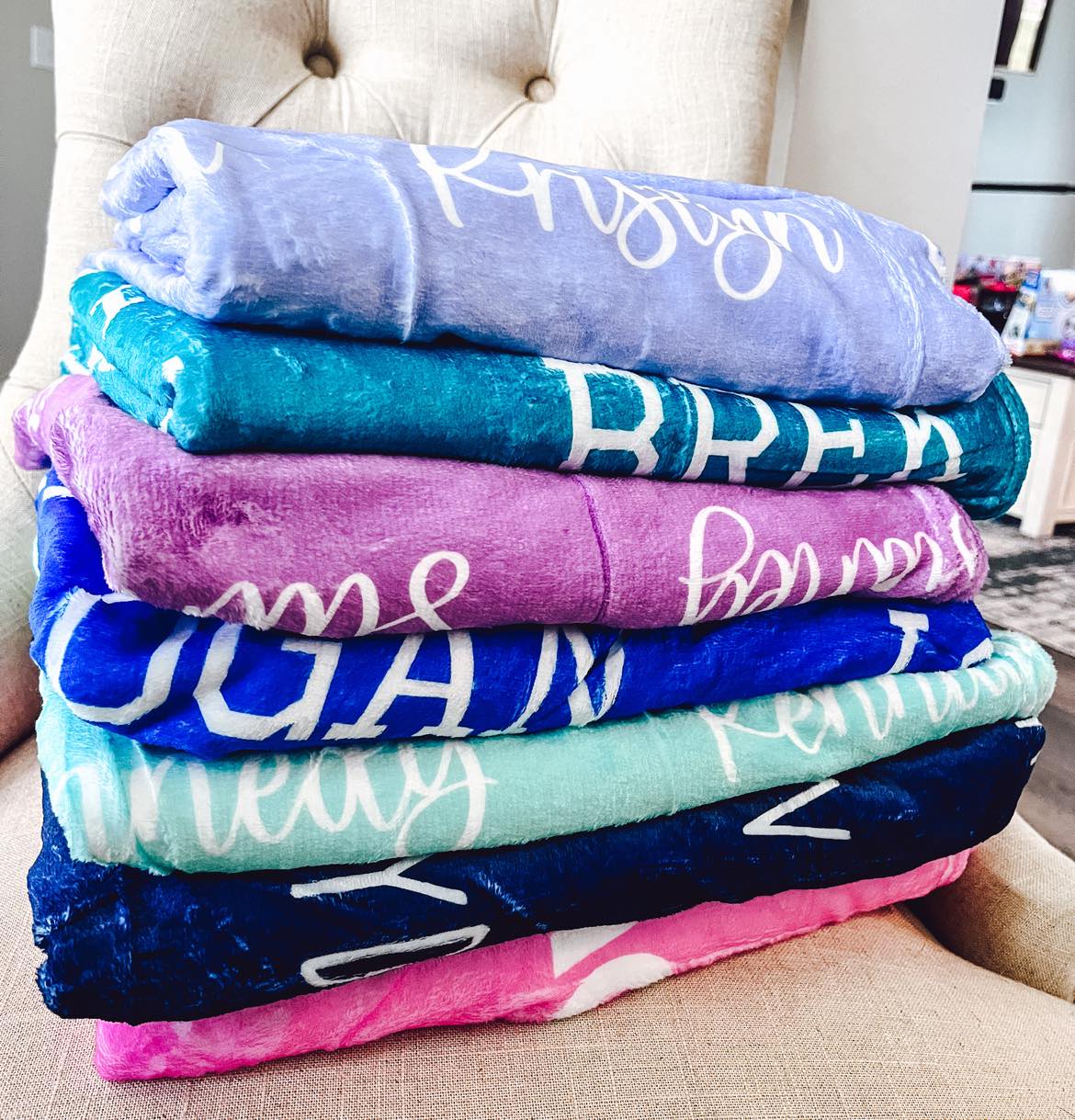 *PRE-ORDER-CUSTOMIZABLE SNUGGLY SOFT NAME BLANKETS ROUND 3