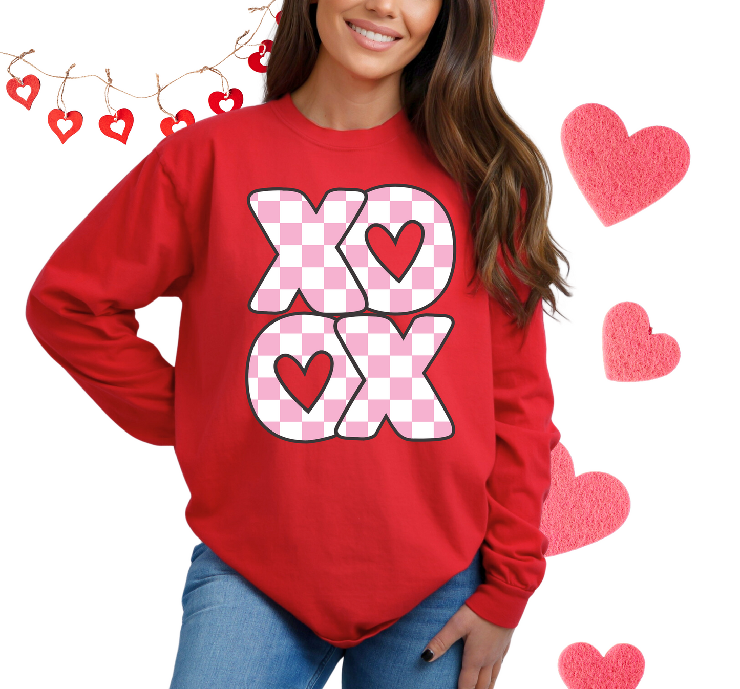 PINK CHECKERED XOXO CREW/TEE