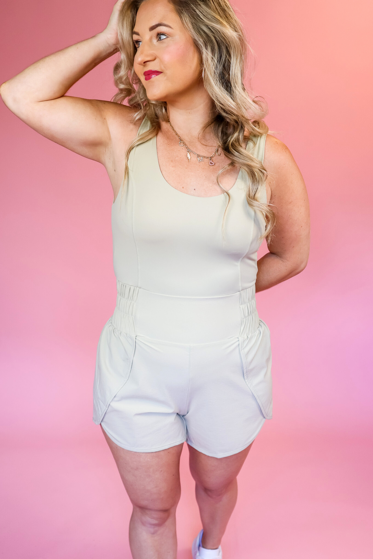 ULTIMATE ON-THE-GO ACTIVE ROMPER 2.0 SAND