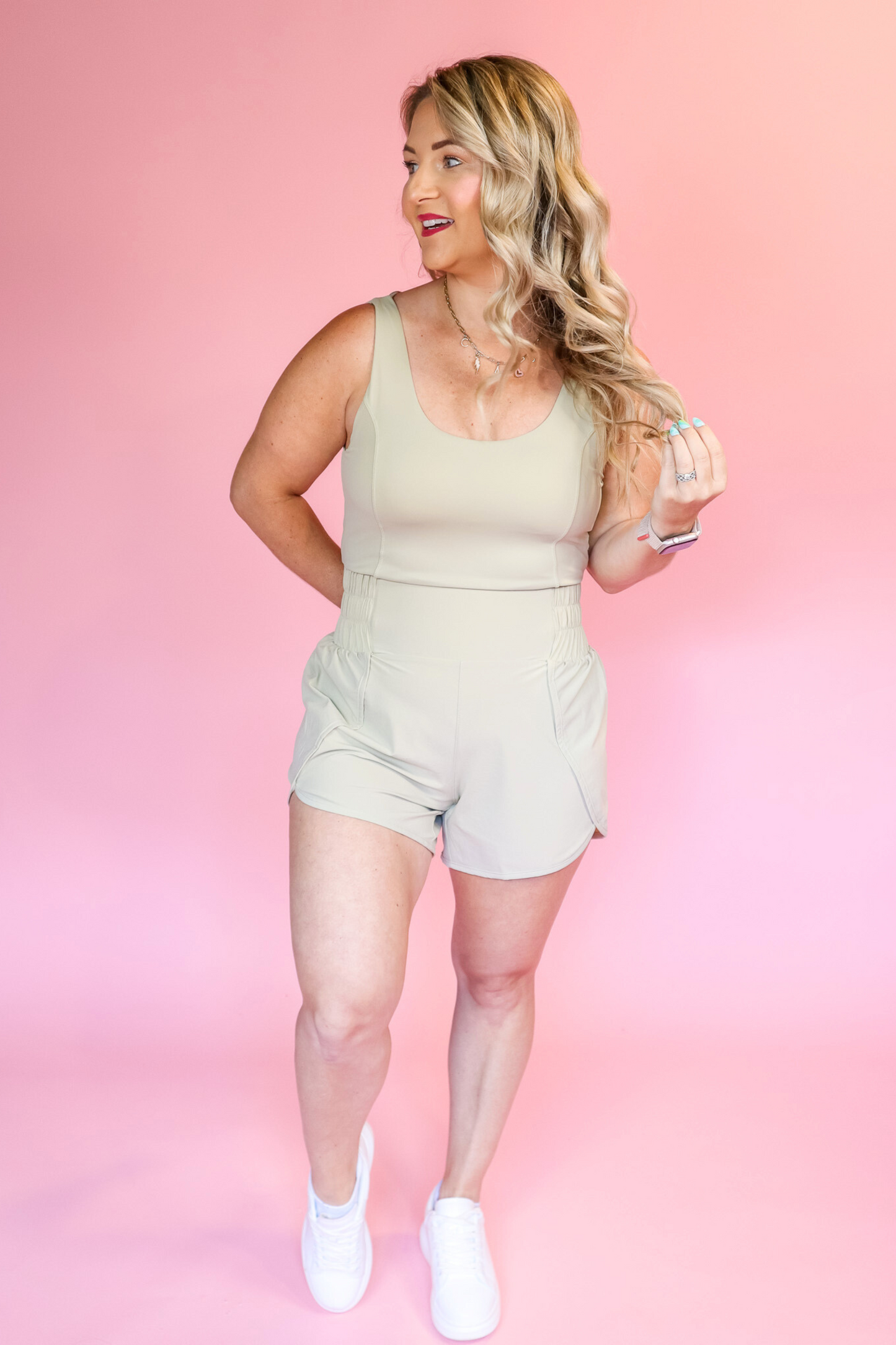 ULTIMATE ON-THE-GO ACTIVE ROMPER 2.0 SAND