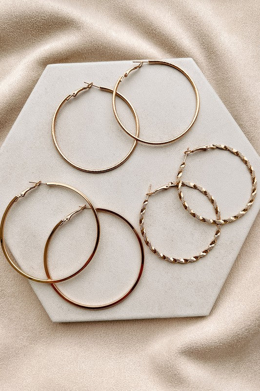 GOLD LIGHTWEIGHT HOOP EARRING 3 PACK